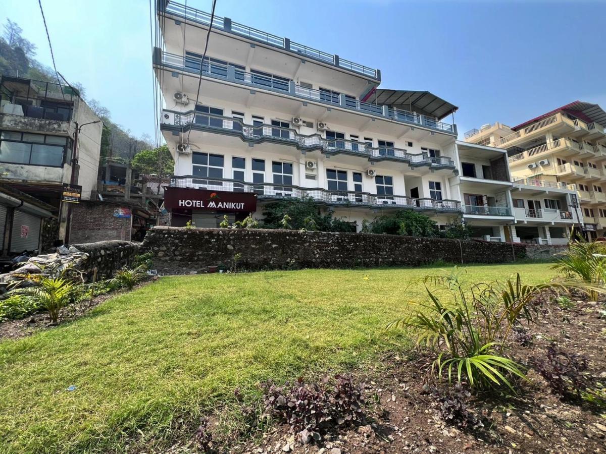 Hotel Manikut Rishīkesh Екстериор снимка